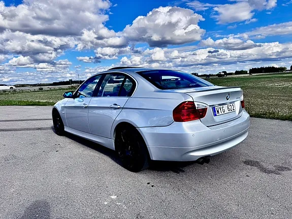 BMW 325I
