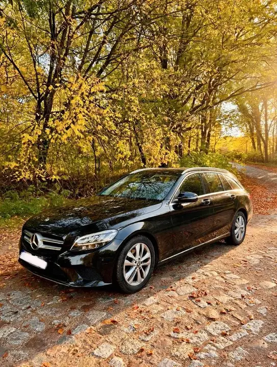 Mercedes-Benz C180