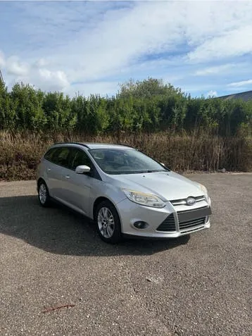 Ford Focus 2011 photo 3