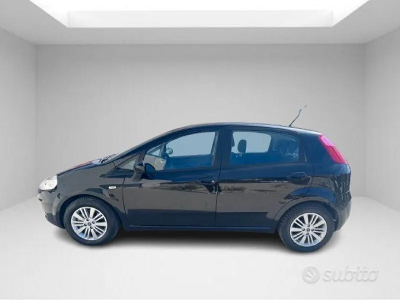 Fiat Grande Punto 2007 photo 4