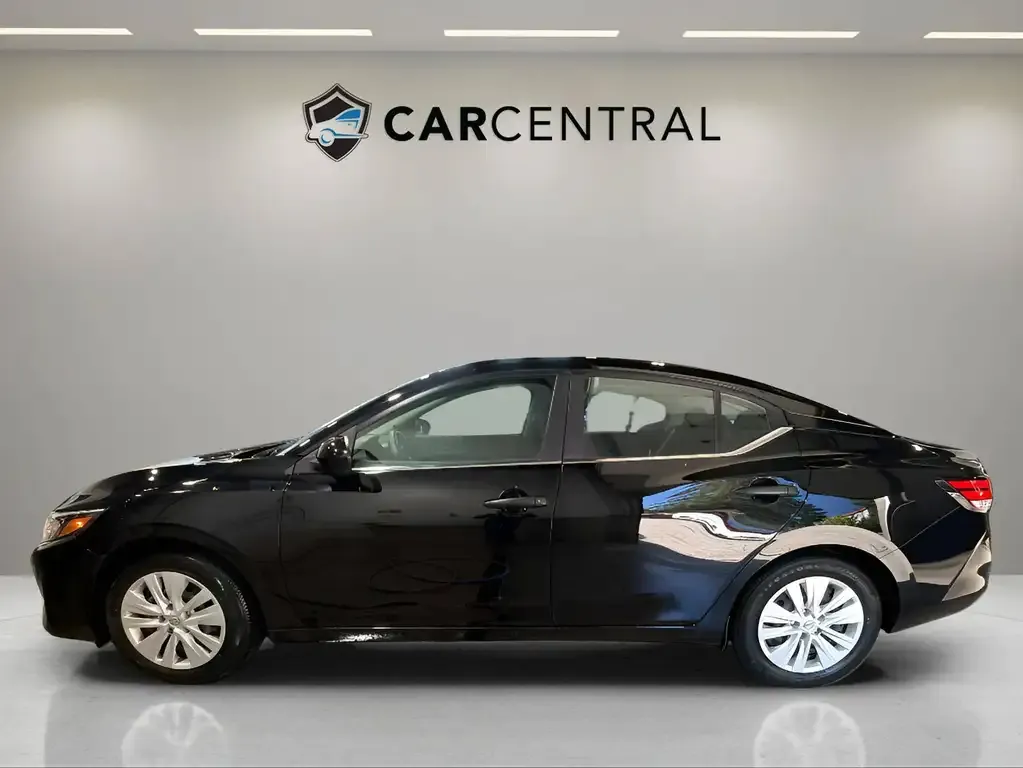 Nissan Sentra 2024 photo 2