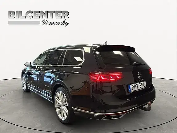 Volkswagen Passat 2021 photo 4