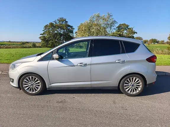 Ford C-Max 2016 photo 2