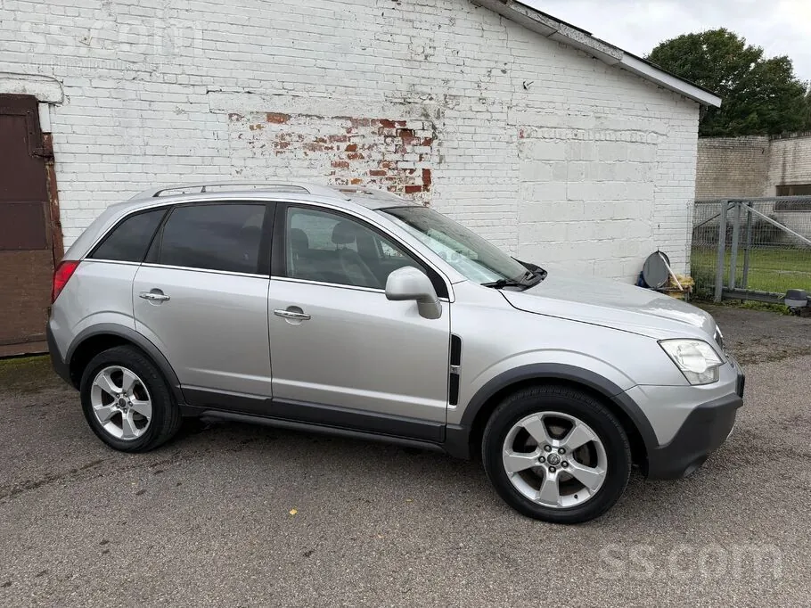 Opel Antara 2009 photo 5