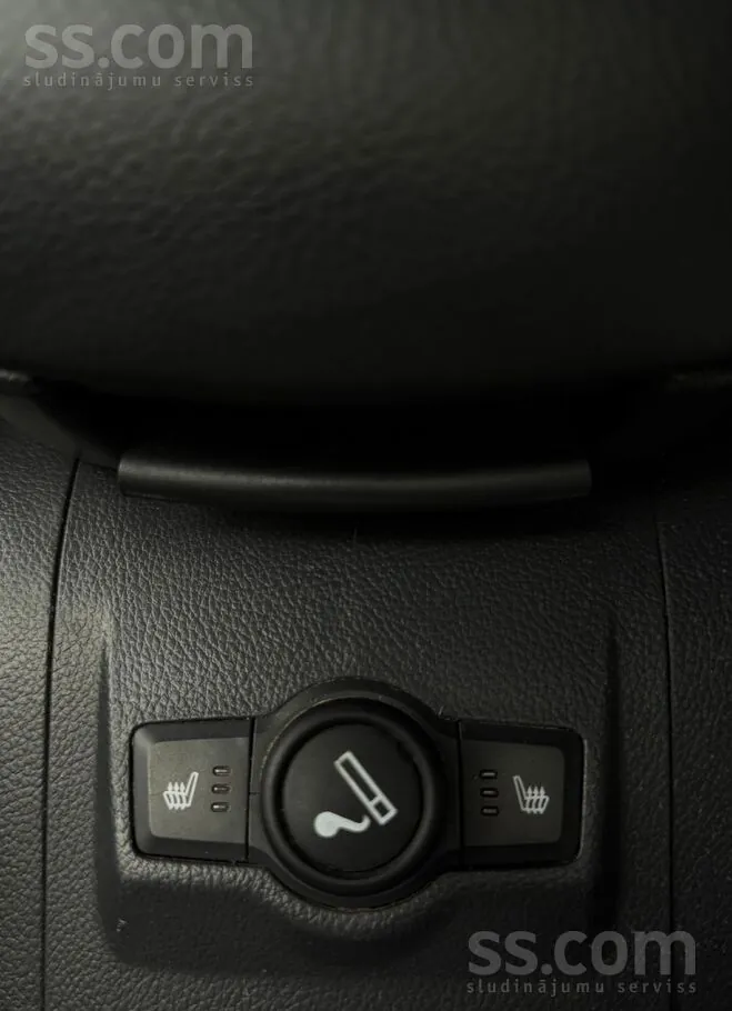 Opel Antara 2009 photo 3