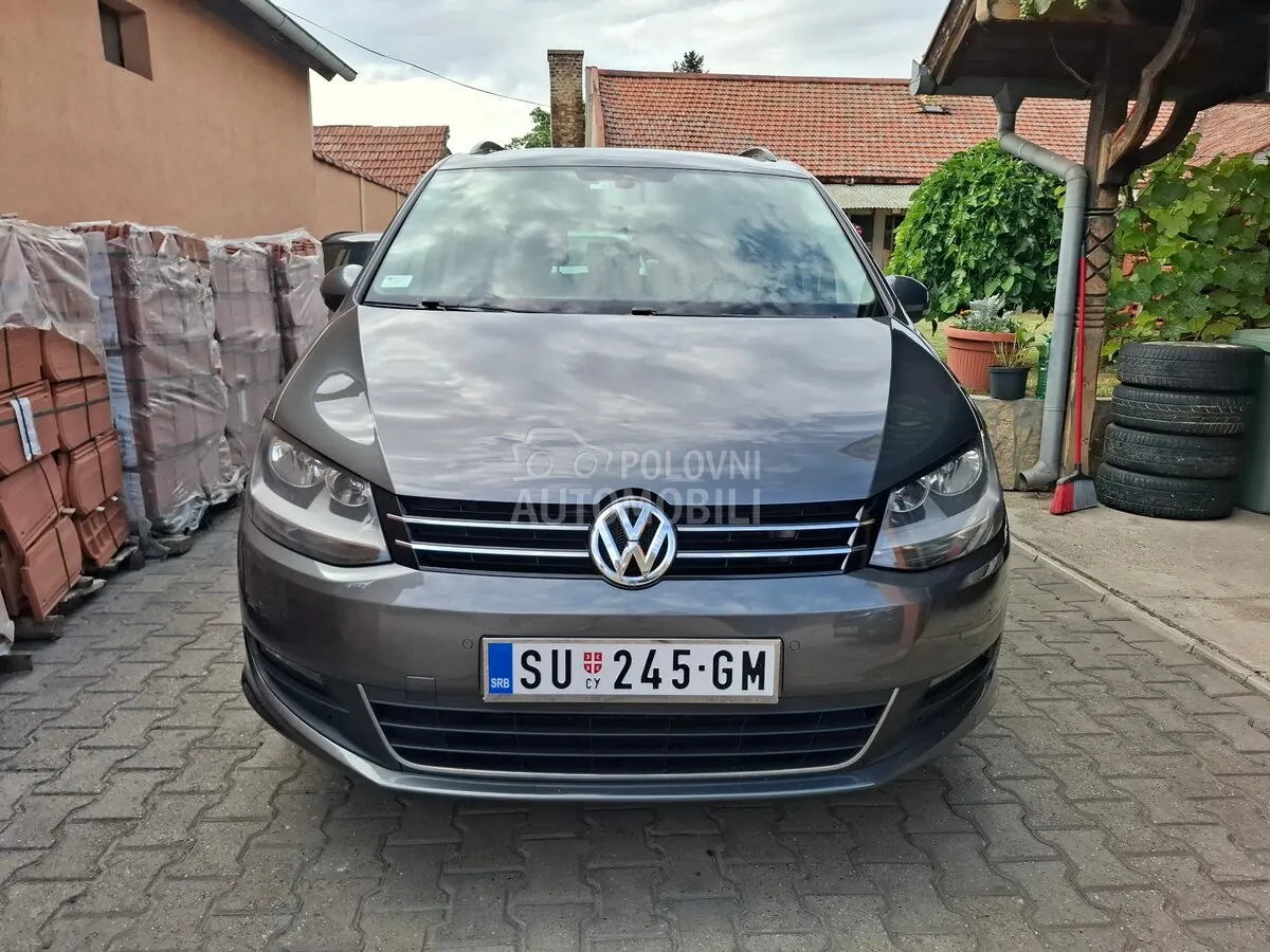 Volkswagen Sharan 2015 photo 2