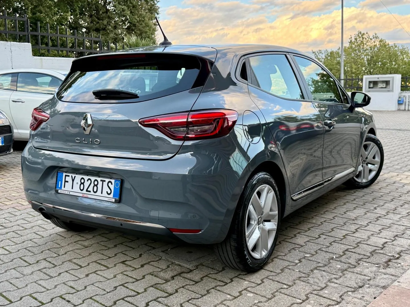 Renault Clio 2019 photo 3
