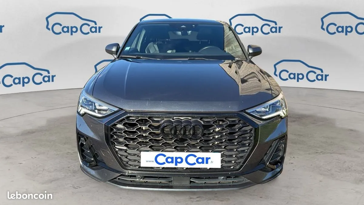 Audi Q3 2023 photo 5