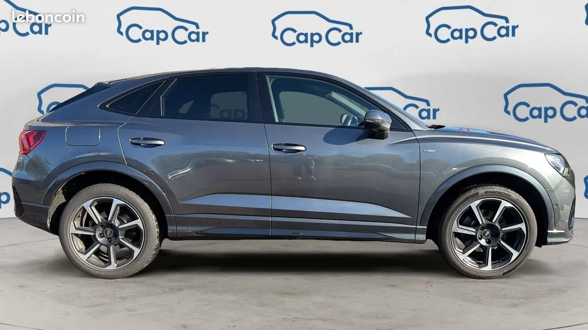 Audi Q3 2023 photo 4
