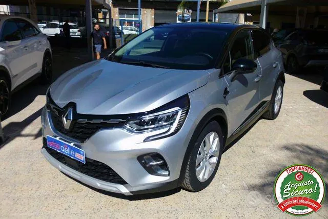 Renault Captur 2022 photo 3
