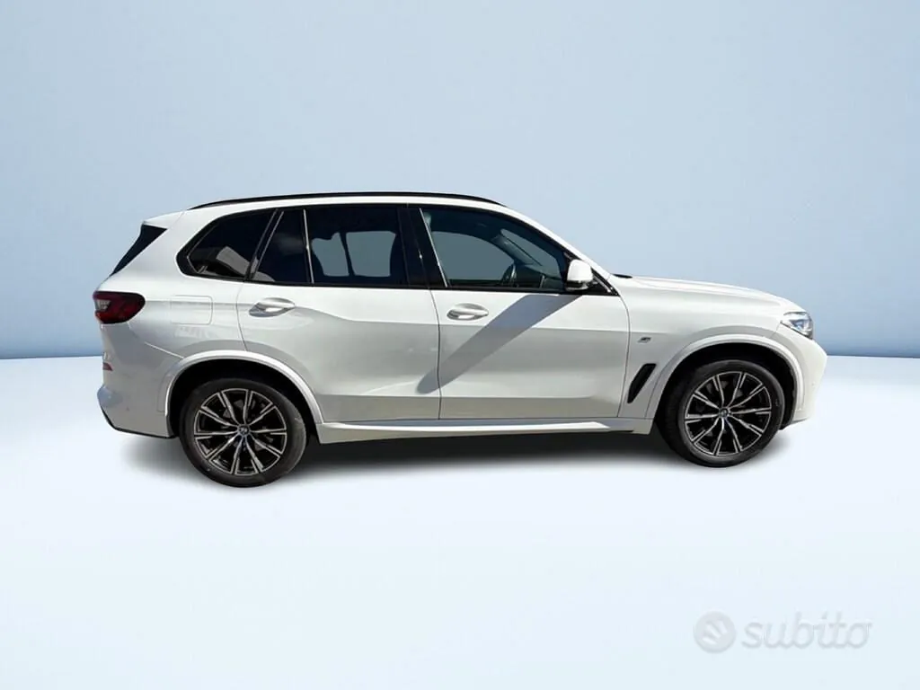 BMW X5 2023 photo 4
