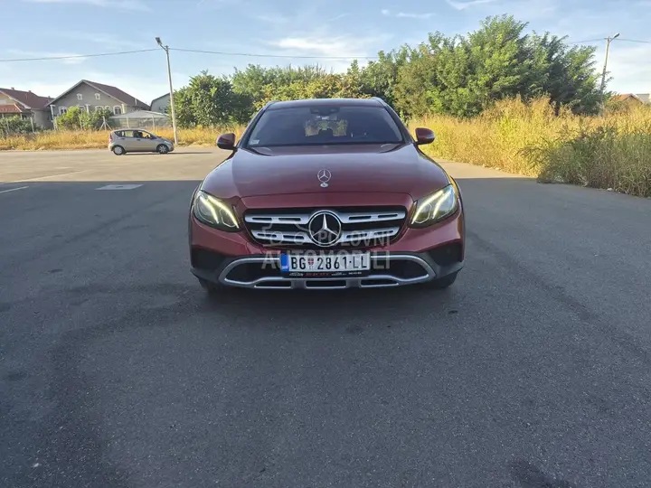Mercedes-Benz E 220 2019 photo 4