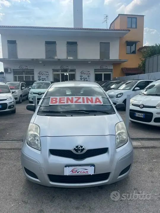 Toyota Yaris 2009 photo 4