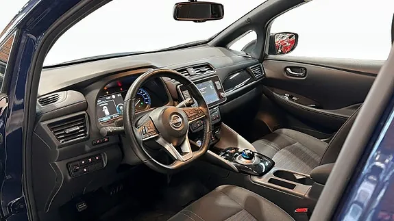 Nissan Leaf 2023 photo 5