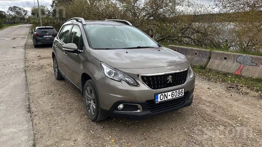 Peugeot 2008 2017 photo 4
