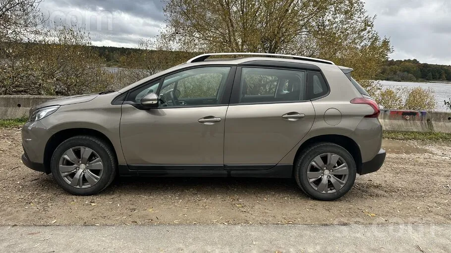 Peugeot 2008 2017 photo 2