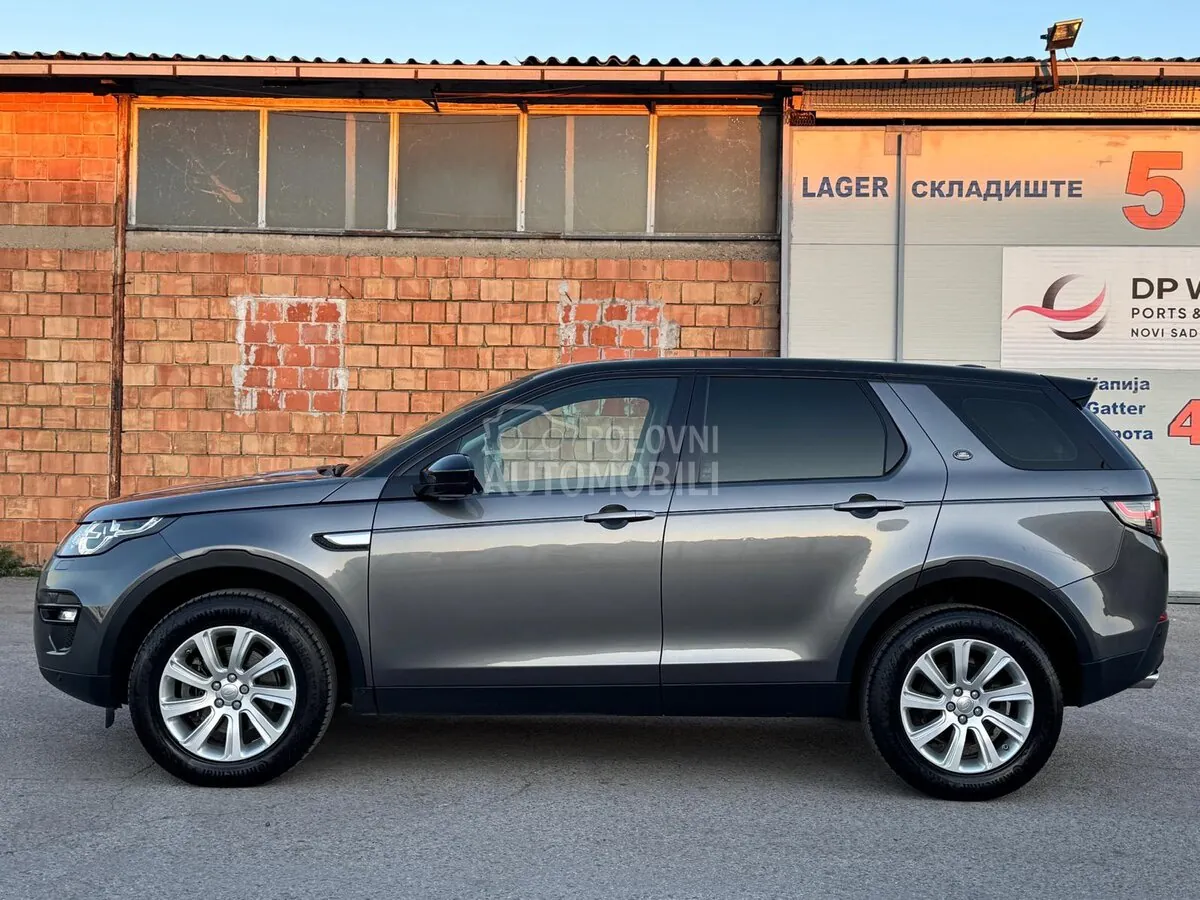 Land Rover Discovery Sport 2015 photo 4