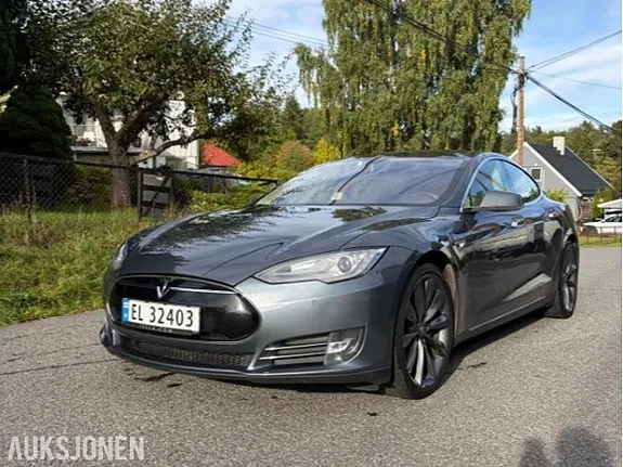 Tesla Model S