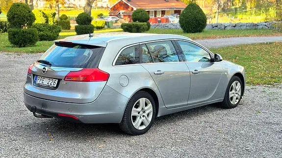 Opel Insignia 2011 photo 3