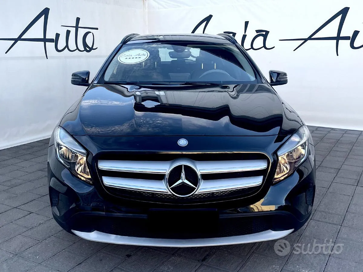 Mercedes-Benz Gla 2017 photo 2