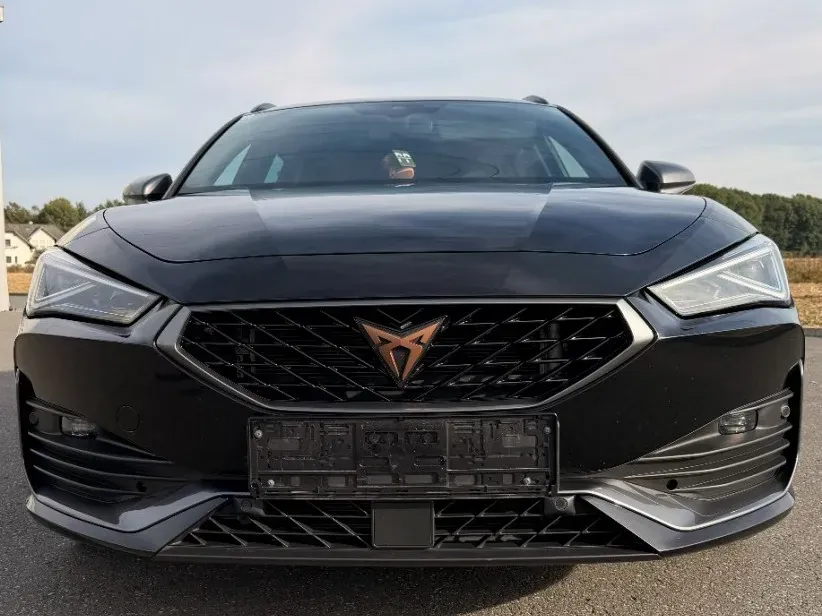 Cupra Leon 2023 photo 2