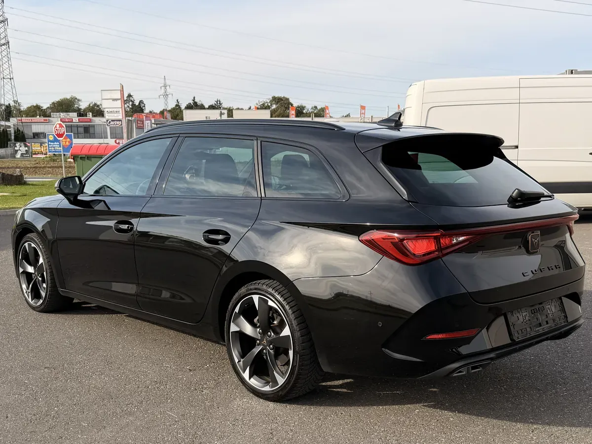Cupra Leon 2023 photo 3