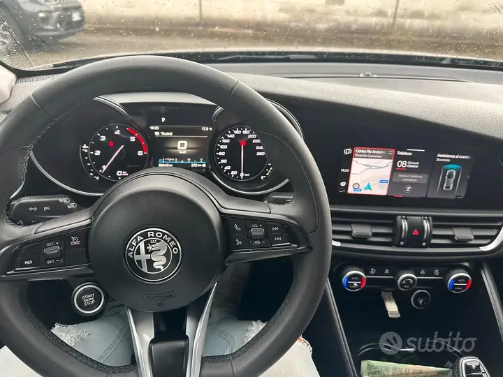 Alfa Romeo Giulia 2021 photo 4