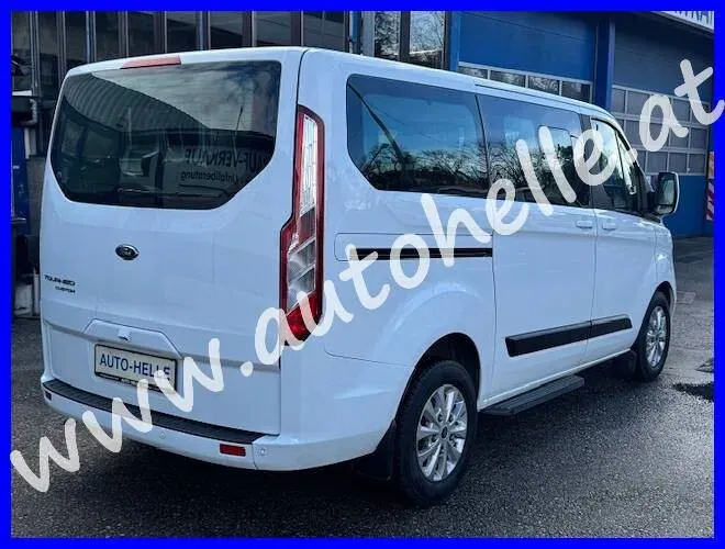 Ford Tourneo Custom 2023 photo 2