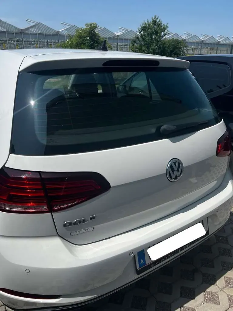 Volkswagen Golf 2018 photo 2