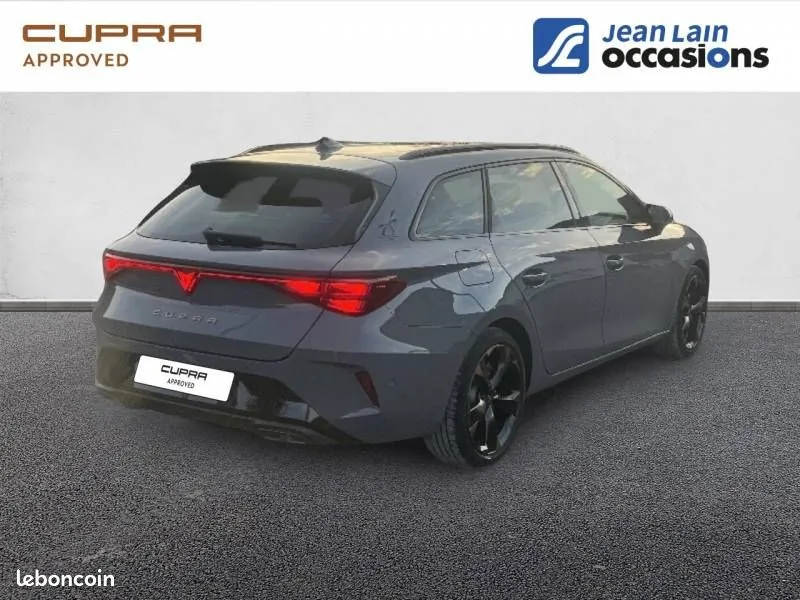 Cupra Leon 2025 photo 2