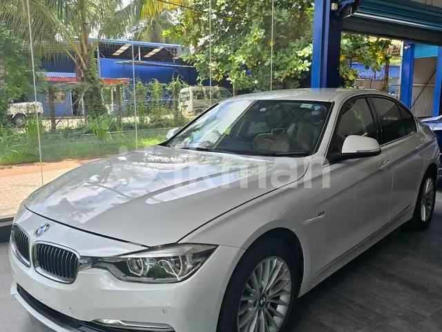 BMW 318I