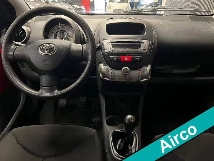 Toyota Aygo 2011 photo 3
