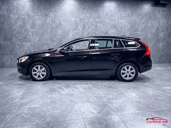 Volvo V60 2011 photo 4