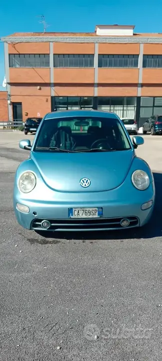 Volkswagen New Beetle