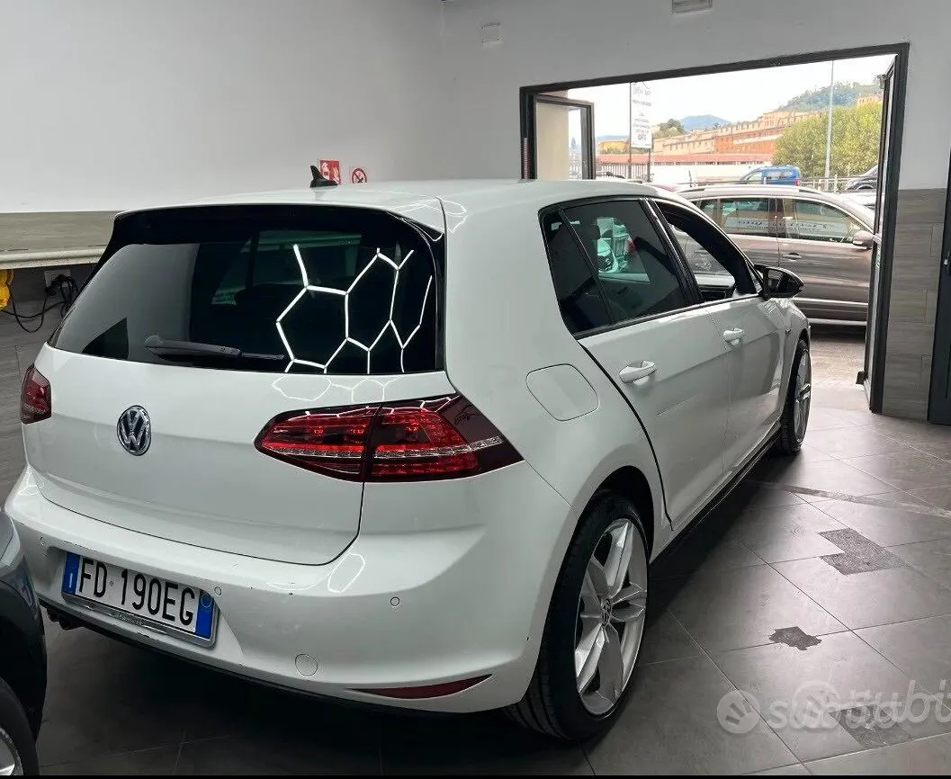 Volkswagen Golf 2016 photo 4