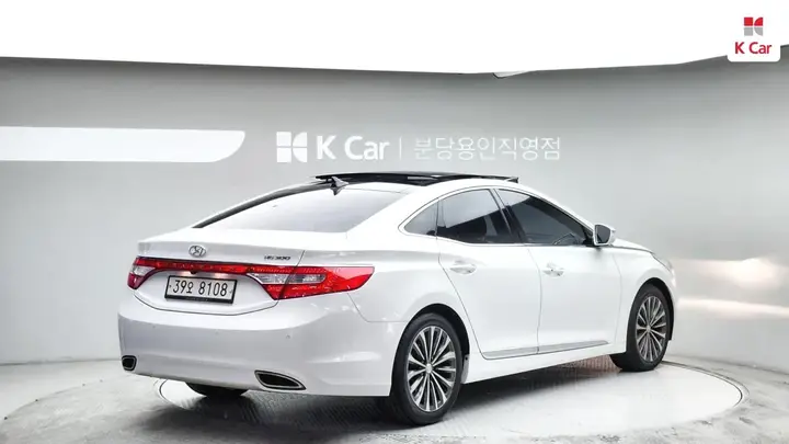 Hyundai Grandeur 2014 photo 4