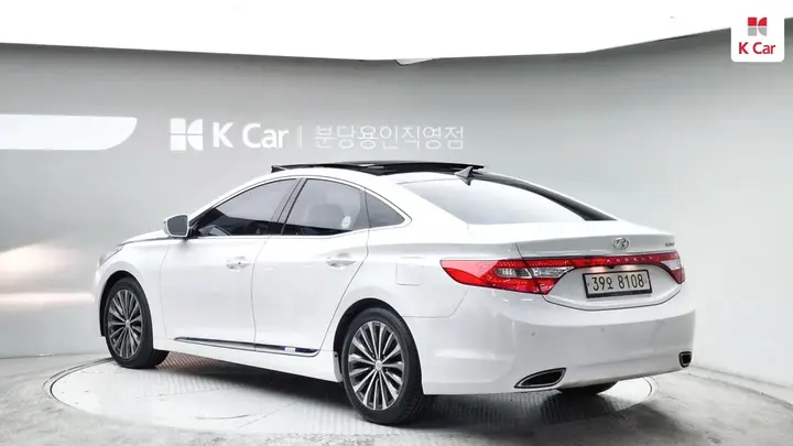 Hyundai Grandeur 2014 photo 2