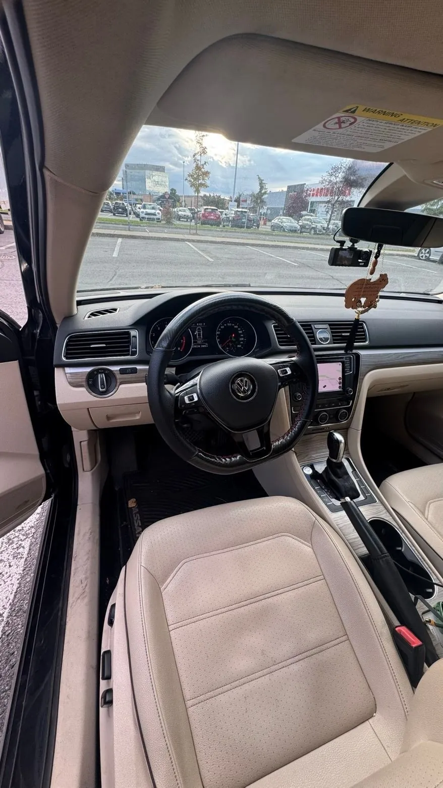 Volkswagen Passat 2017 photo 2