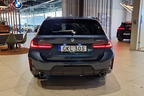 BMW 330E 2026 photo 5