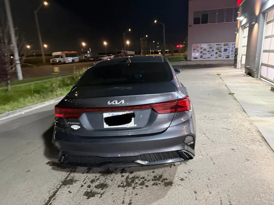 Kia Forte 2023 photo 4
