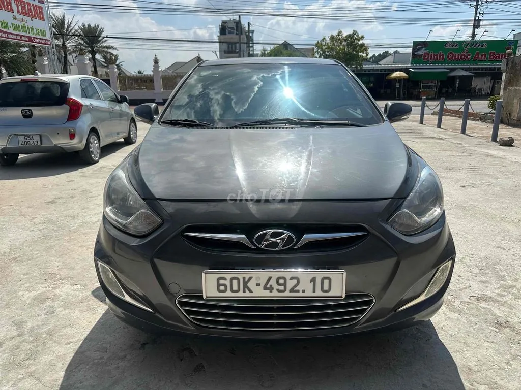 Hyundai Accent