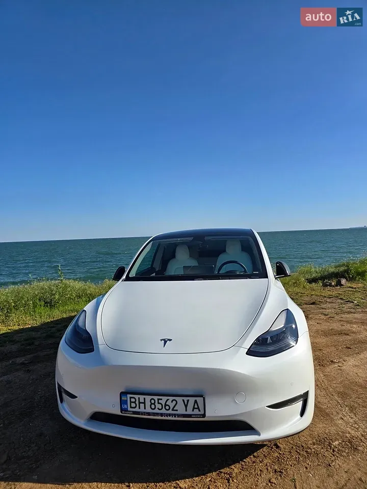Tesla Model Y 2020 photo 3