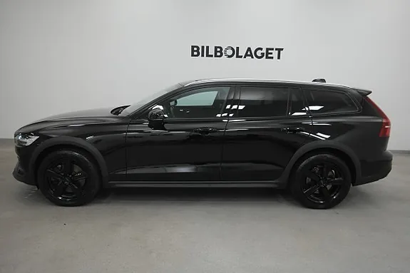 Volvo V60 Cross Country 2021 photo 3