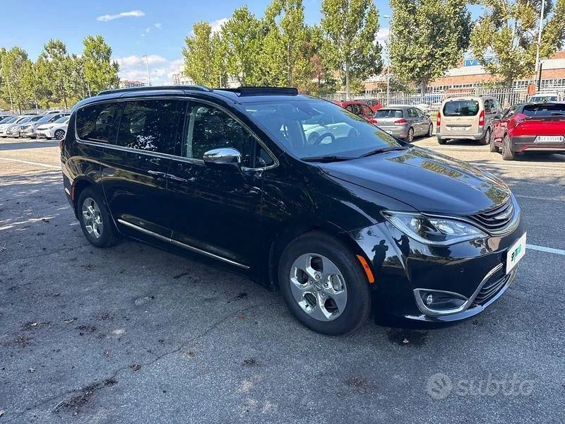 Chrysler Pacifica 2018 photo 5