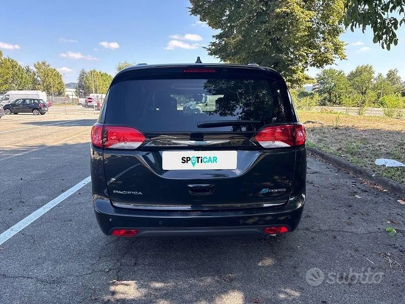 Chrysler Pacifica 2018 photo 4