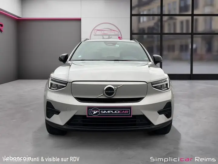 Volvo Xc40 2023 photo 2