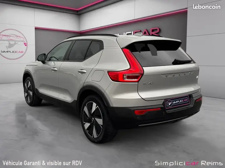 Volvo Xc40 2023 photo 5