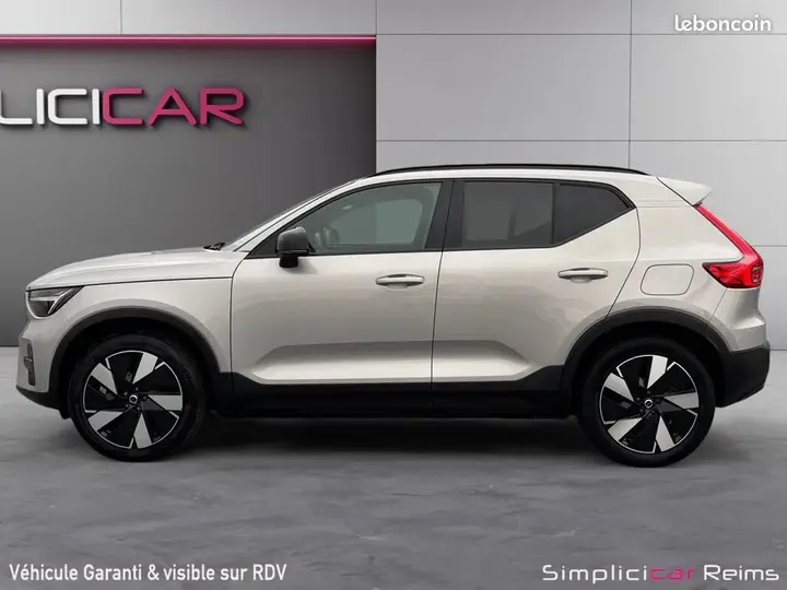 Volvo Xc40 2023 photo 4