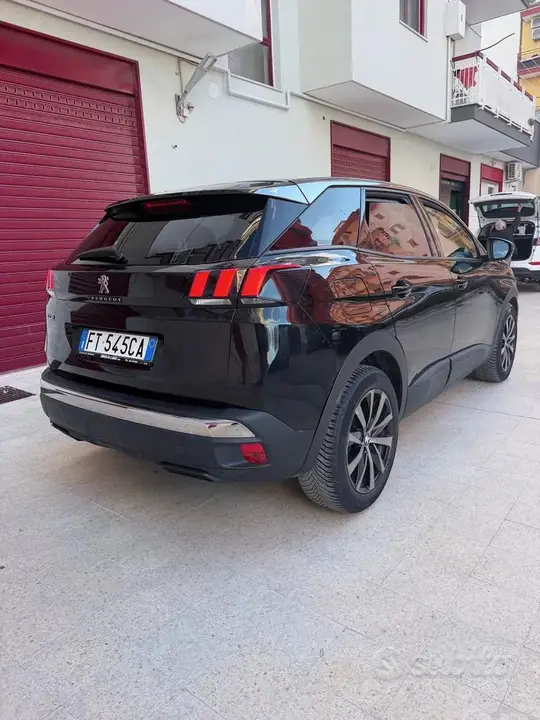 Peugeot 3008 2019 photo 4