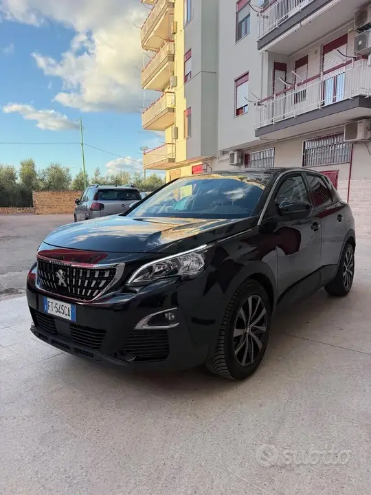 Peugeot 3008 2019 photo 3